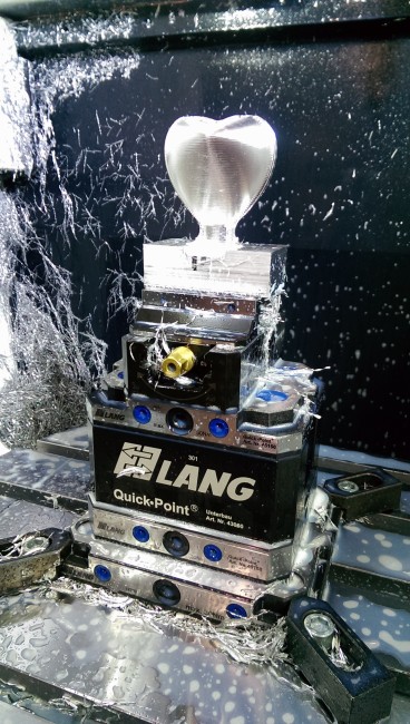 Rectangular risers from LANG Technik improves accessibility in 5-sided machining